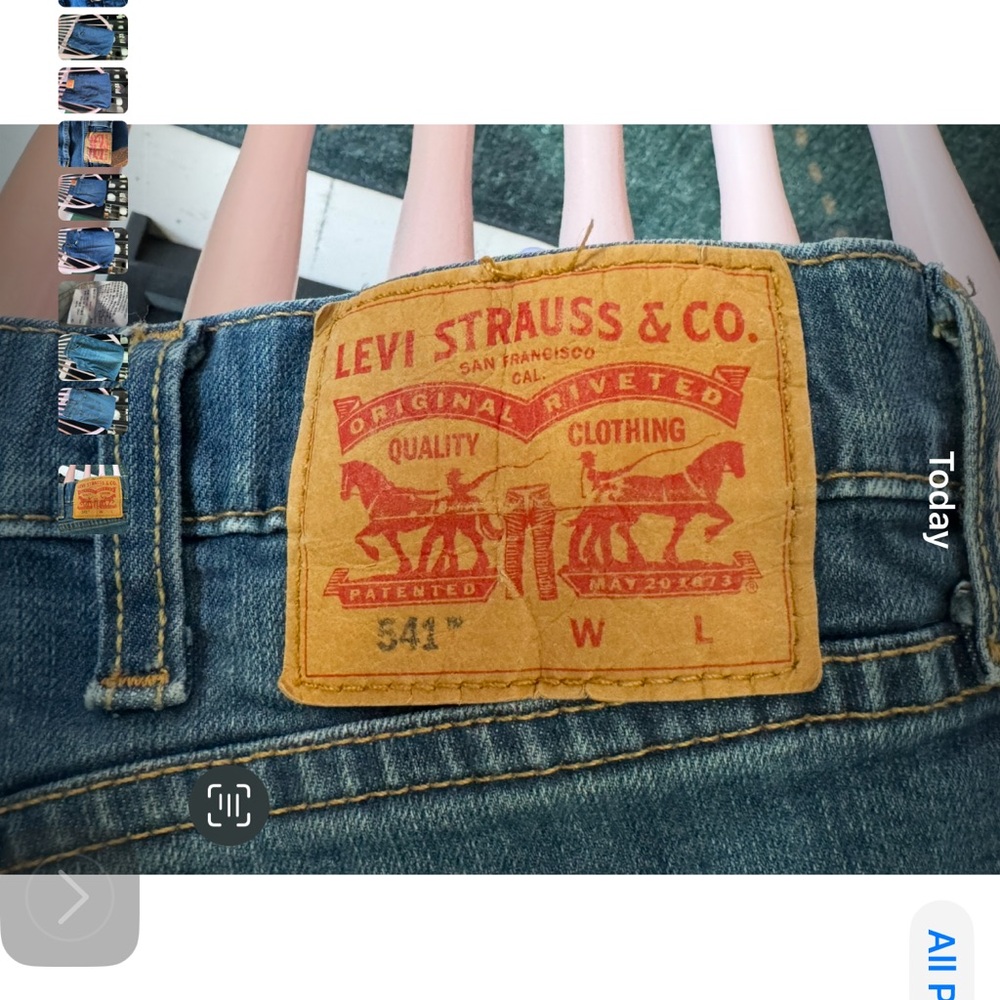 Levi's Blue Straight Jeans Vintage Look Iconic Patch